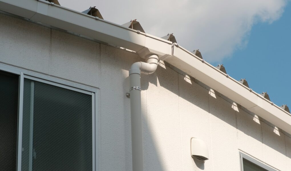 The Benefits of Hiring a Licensed Rain Gutter Contractor